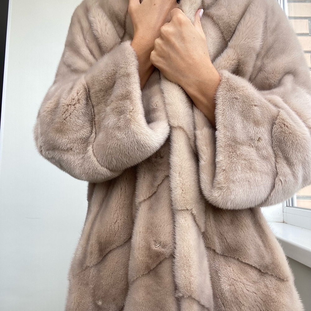 Luxurious Tan Fur Coat